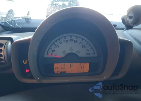 2009 Smart Fortwo Pure z USA, uszkodzony, nr VIN WMEEJ31X69K285256